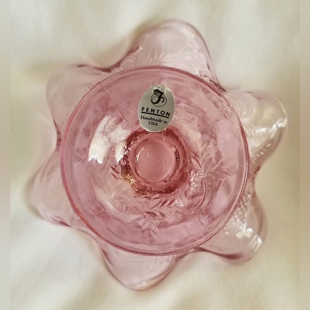 Vintage Fenton Glass Pink Ruffled Strawberry Design Footed Bowl-Original Sticker - Picture 4 of 5